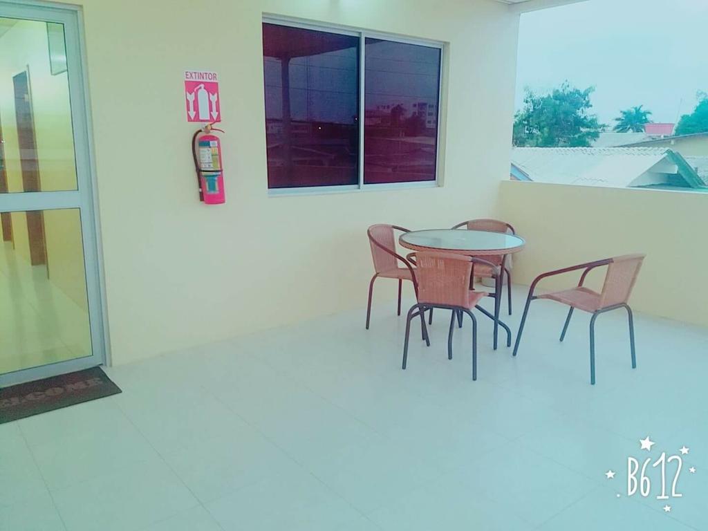 Hostal Montecarlos Salinas  Esterno foto